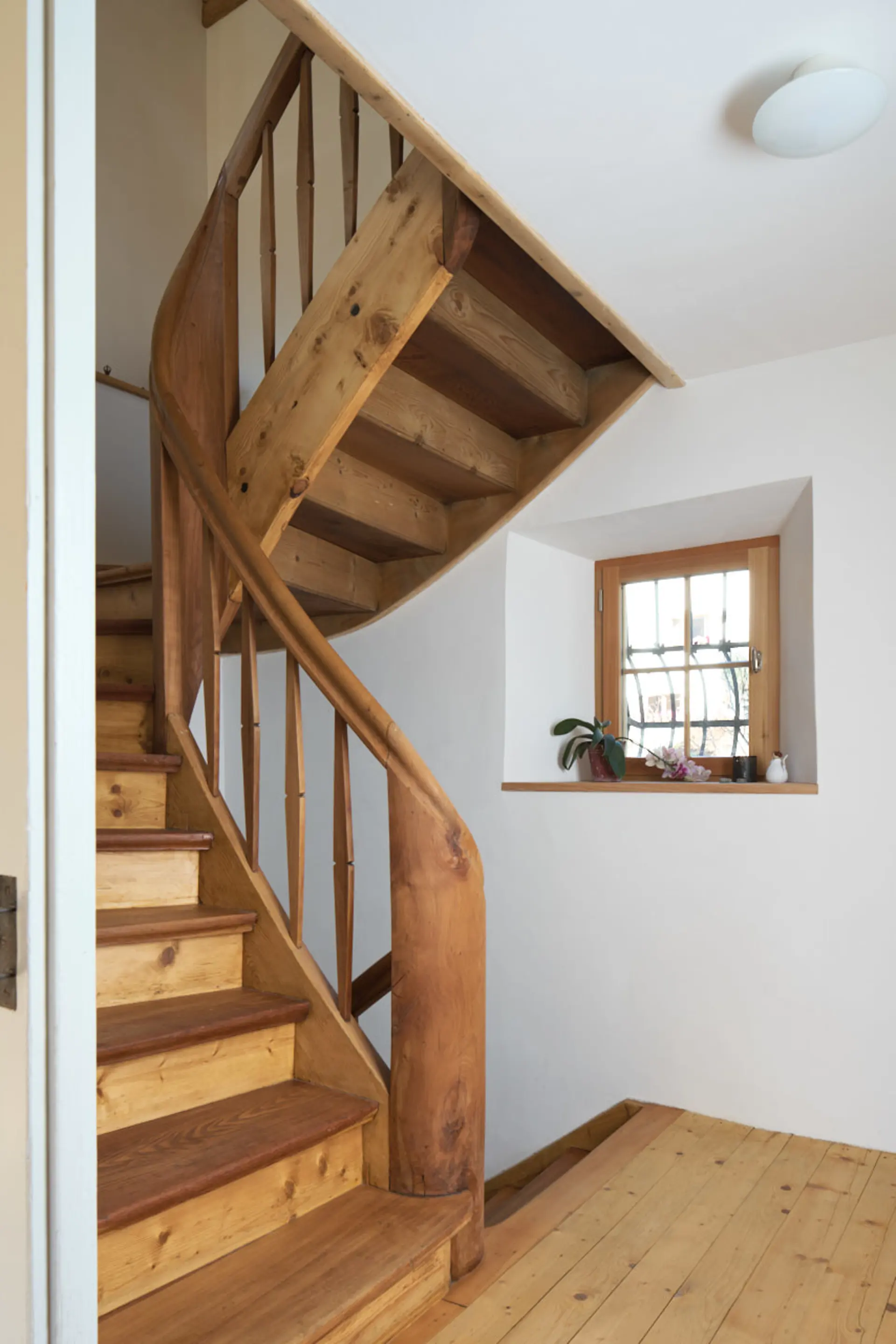 23_Sanierung und Umbau_Wohnhaus Dorfstrasse Almens